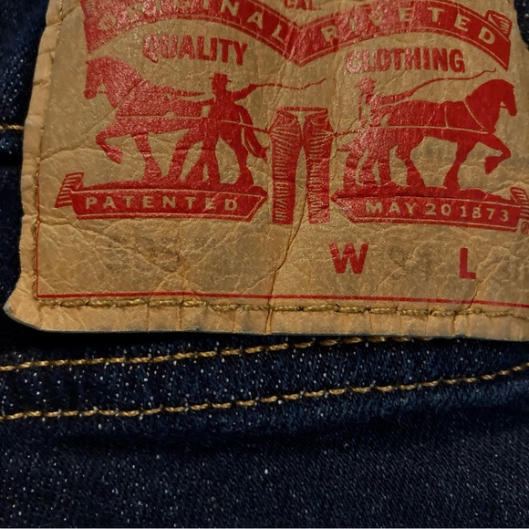 Vintage Levi’s 505 Jeans Size 34 X 30 Straight Leg Medium Wash - Picture 6 of 9